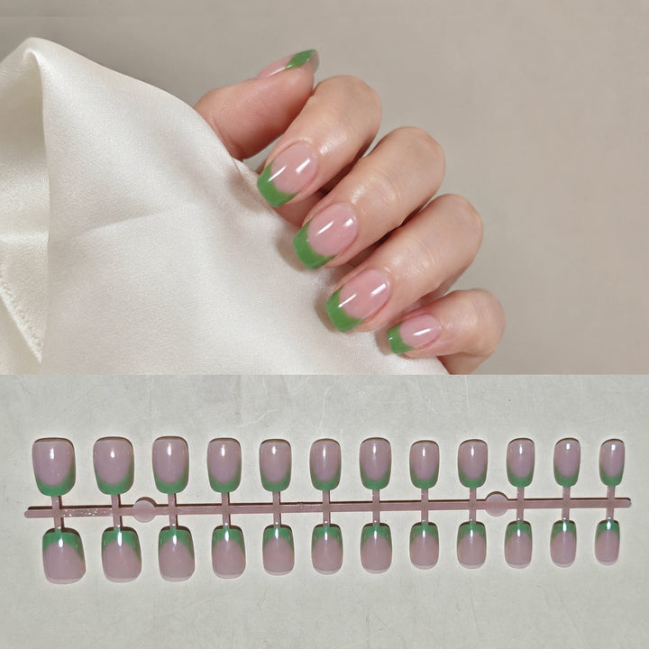 Chic French Tip Press-On Nail Art Set Kalsten