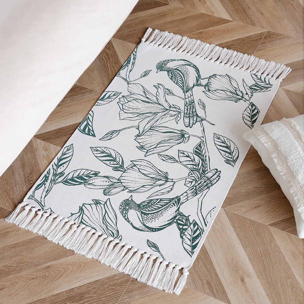 Decorative table runner made of cotton with botanical bird print and fringes Kalsten
