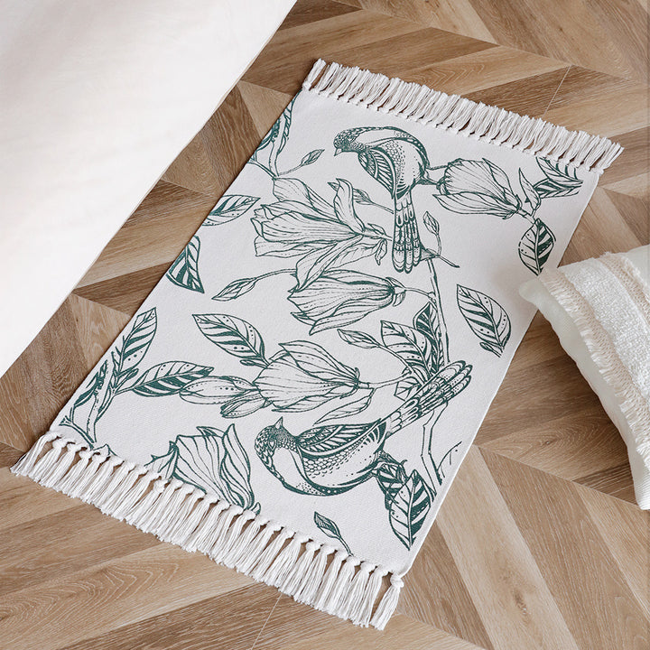 Decorative table runner made of cotton with botanical bird print and fringes Kalsten