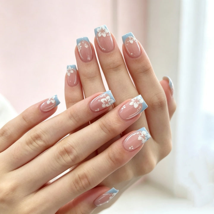 Artificial nails with floral accents Kalsten