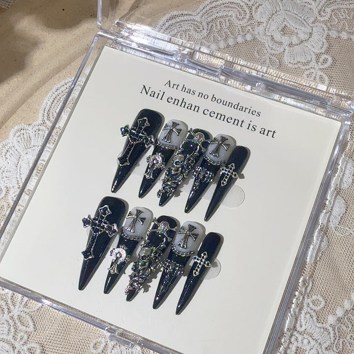 Gothic-Themed Press-On Nail Art Set