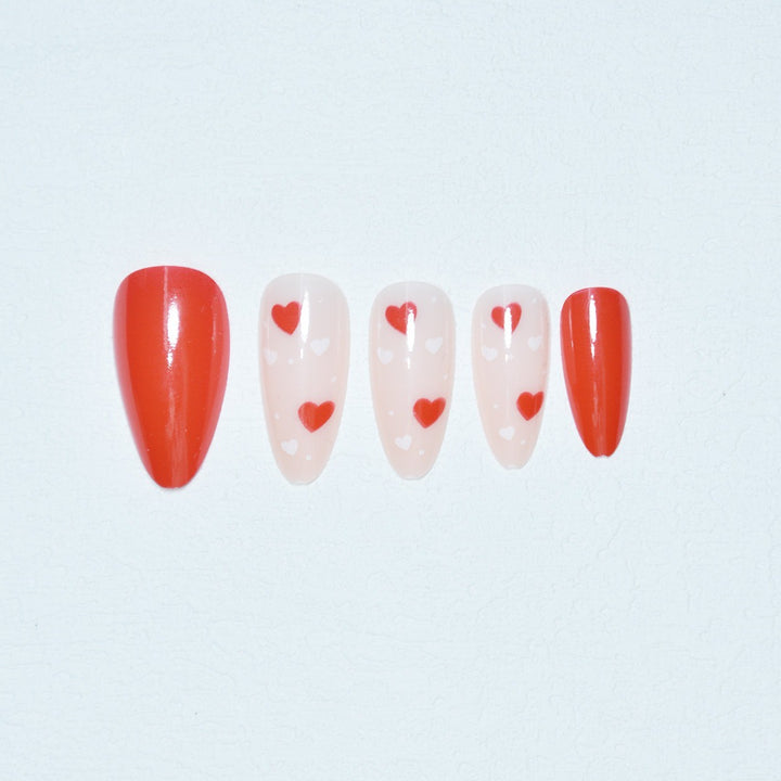 Heart-Themed Nail Art Kalsten