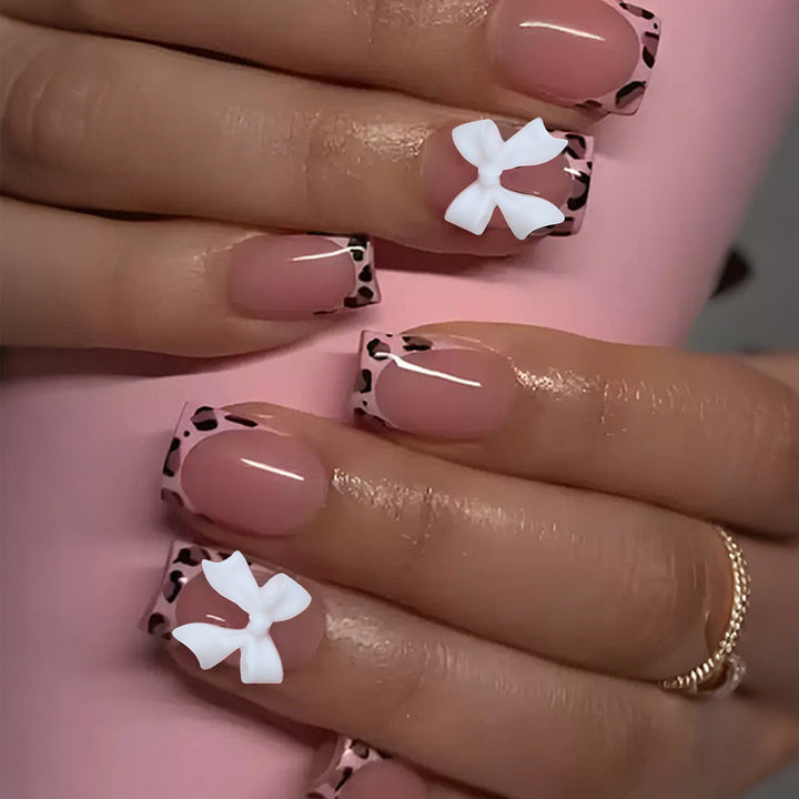 Artificial nail set with delicate bow and leopard patterns Kalsten
