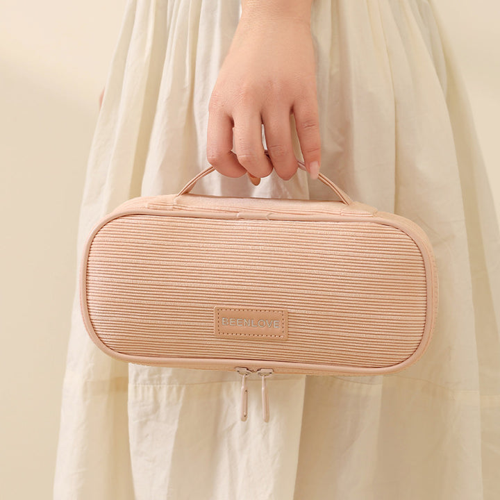 Textured Travel Makeup Case Kalsten