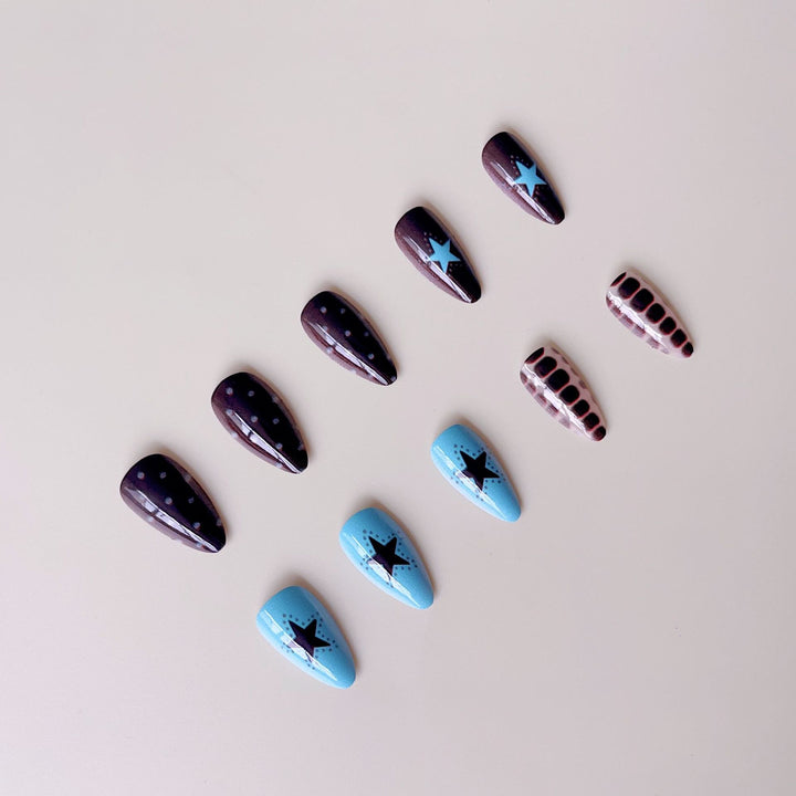 Artificial nail set with creative patterns and playful accents Kalsten