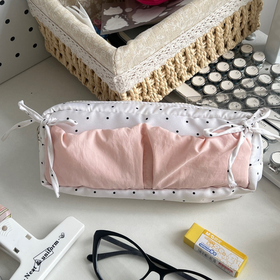 Stylish Polka Dot Pencil Organizer