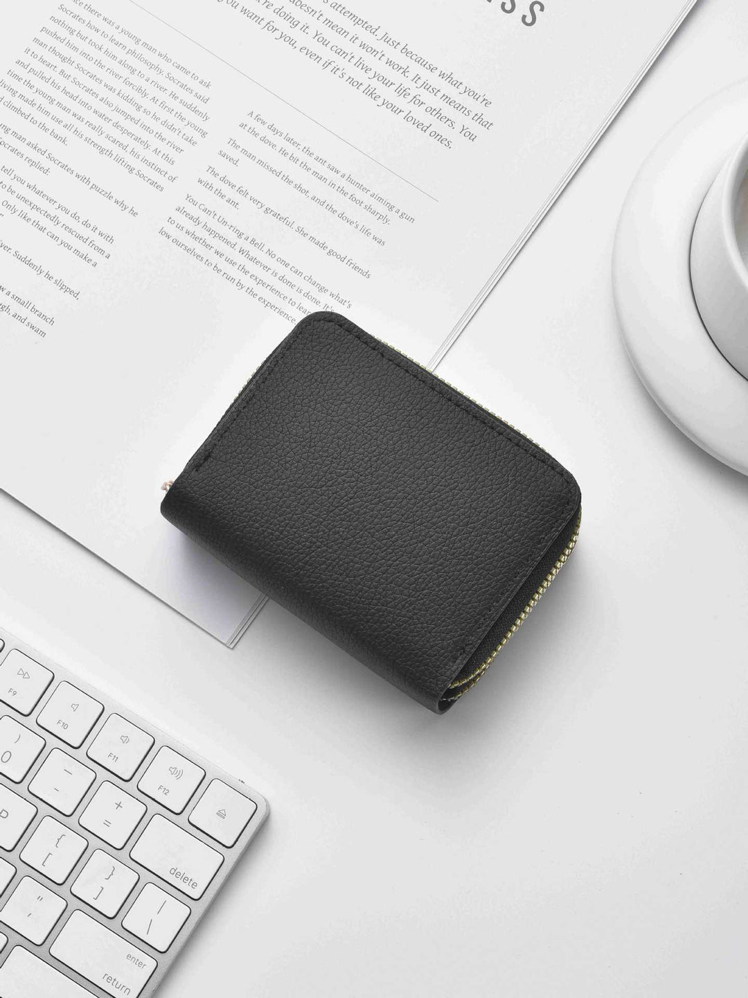 Stylish Textured Leather Zippered Wallet Kalsten