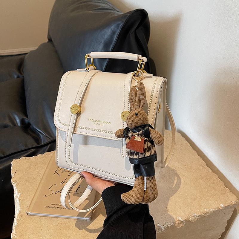 Vintage-Inspired Structured Crossbody Bag Kalsten