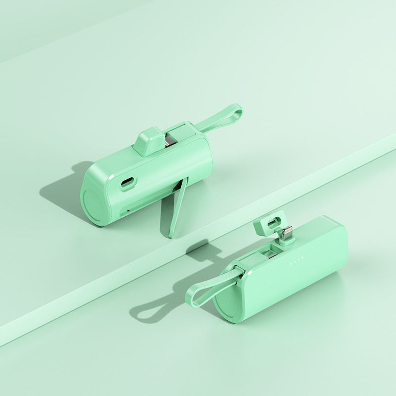Compact power bank with integrated charging connector Kalsten