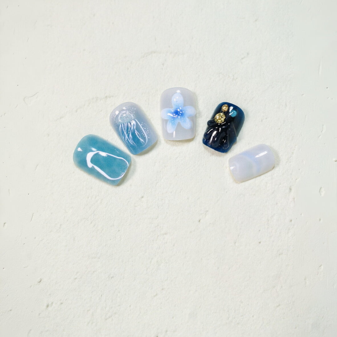 Ocean-Inspired Artistic Press-On Nail Design Kalsten