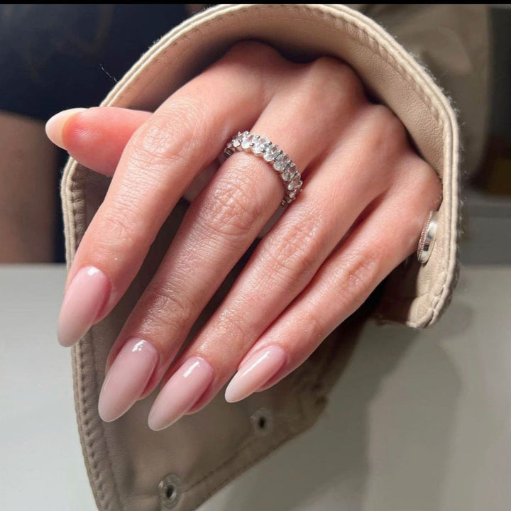 Press-On Nail Kit with Almond Shape and Natural Finish Kalsten