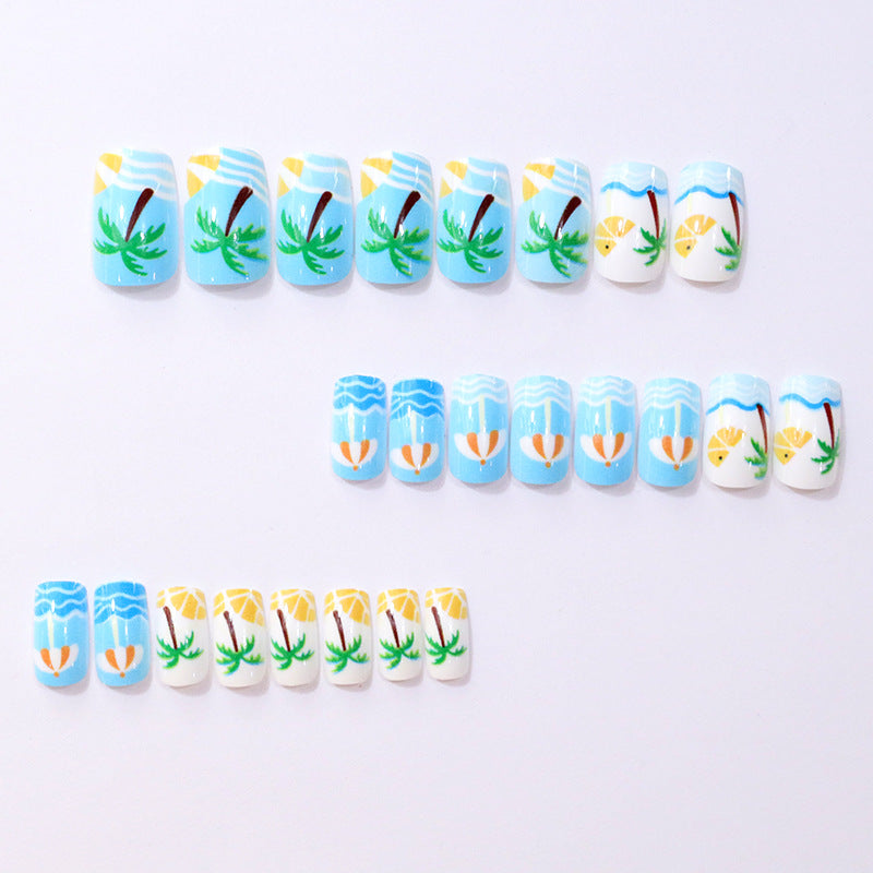 Beach-Themed Decorative Nail Art Kalsten