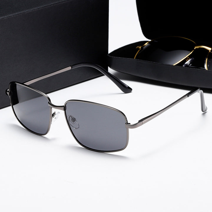Women's elegant sunglasses with modern metal frame Kalsten