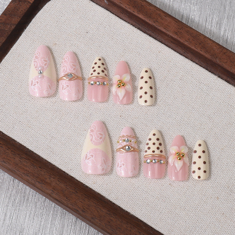 Glamorous Floral Press-On Nail Set Kalsten