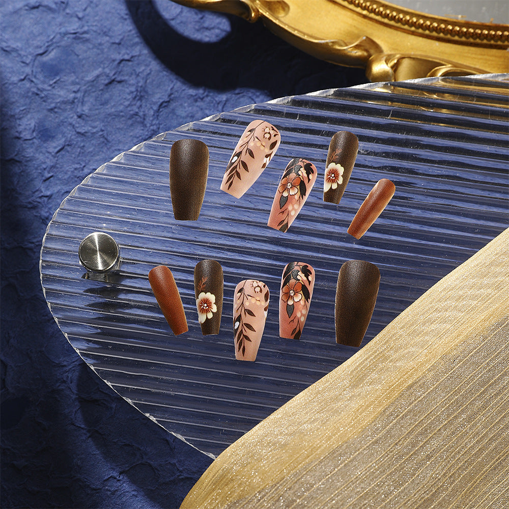 Fake Nail Set with Elegant Floral Designs Kalsten