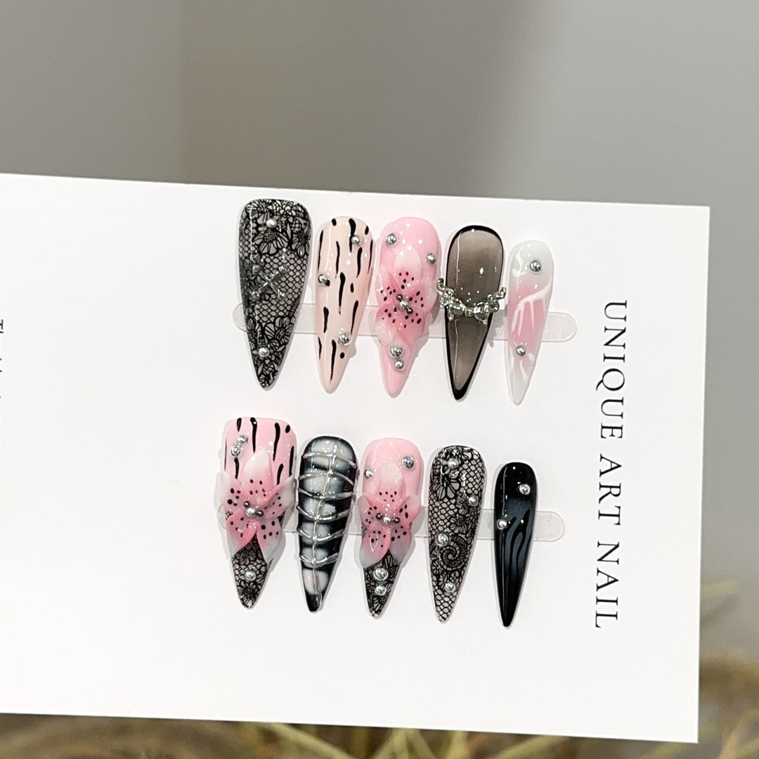 Press-On Nail Art