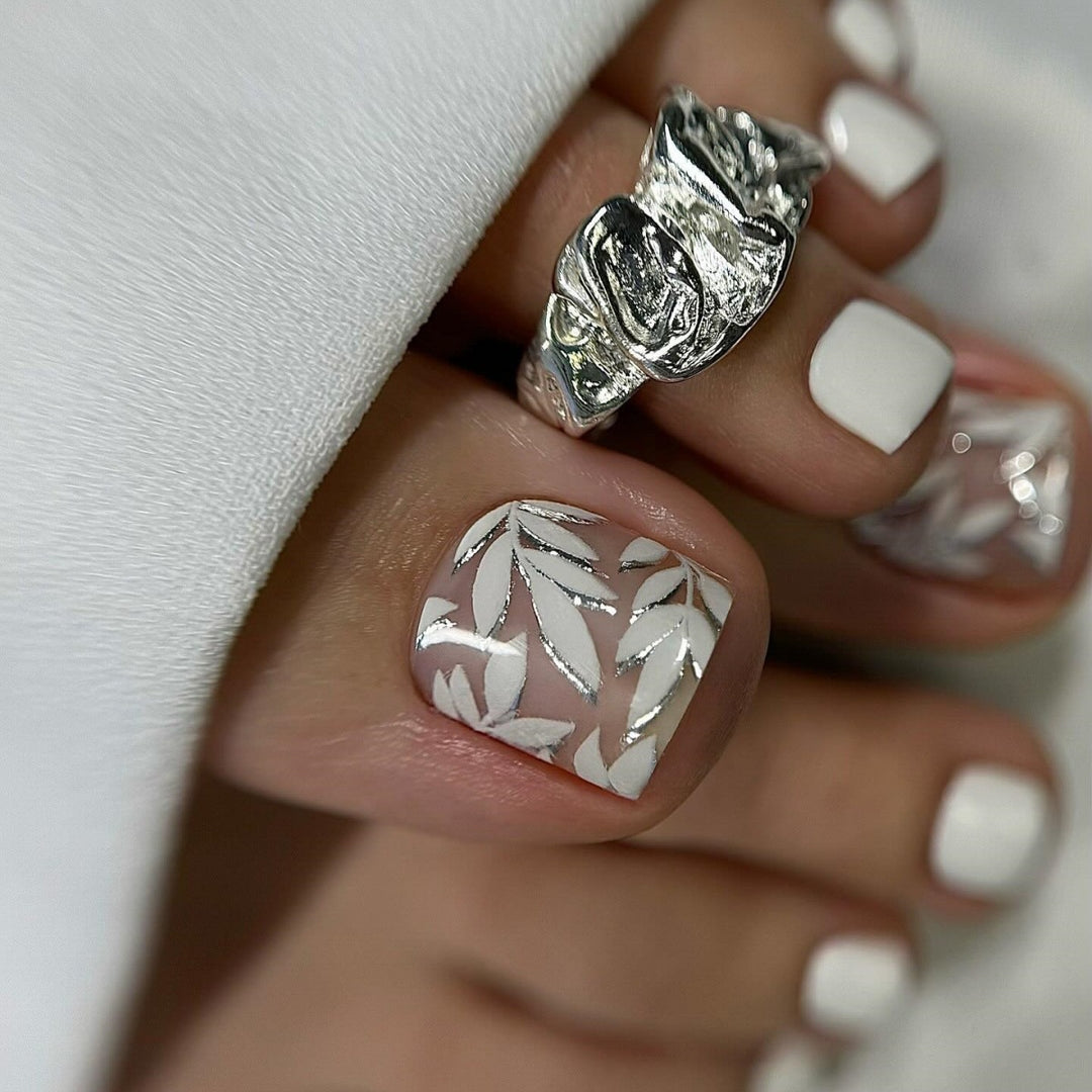 Stylish Nail Art Kalsten