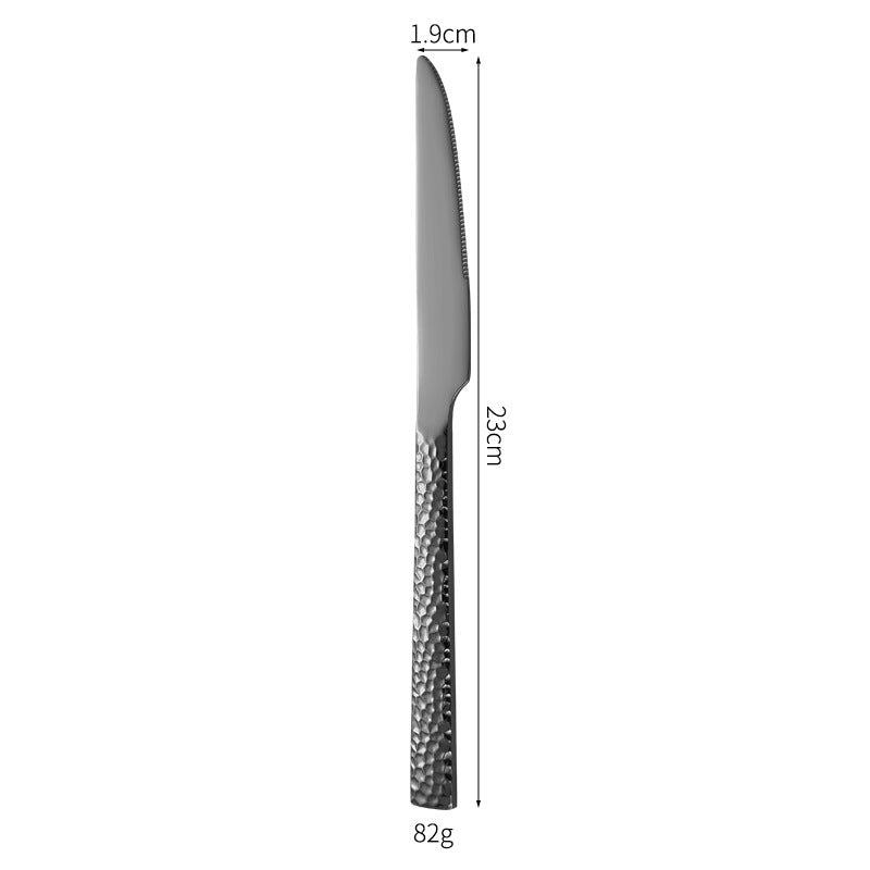 Elegant spoon with unique surface design Kalsten