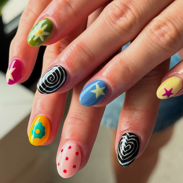 Artificial nails with colorful and creative designs Kalsten