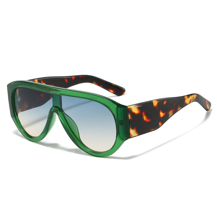 Retro-Inspired Oversized Sun Shield Sunglasses Kalsten