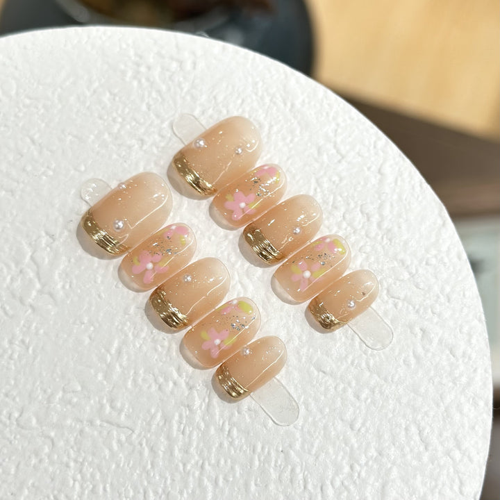 Floral-Accent Press-On Nail Set