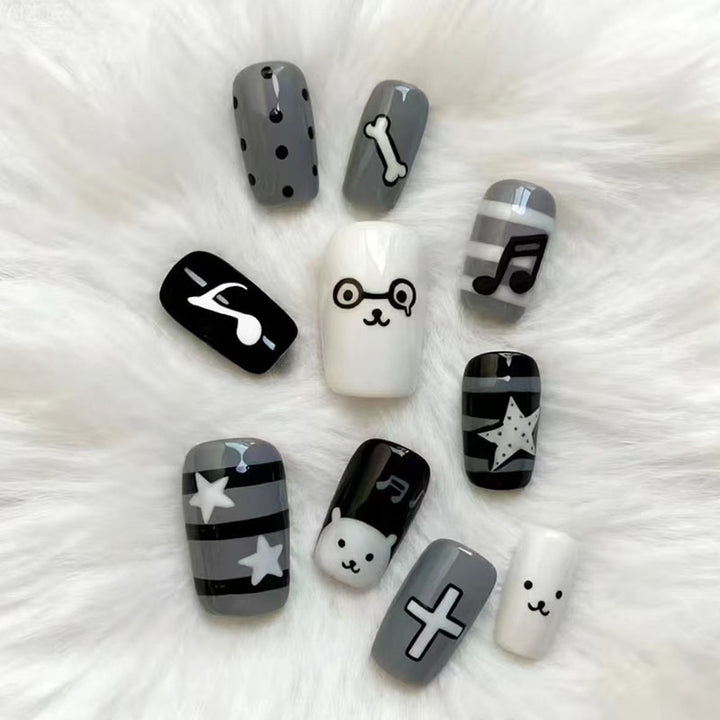Whimsical Bear-Themed Press-On Nail Art Kit Kalsten