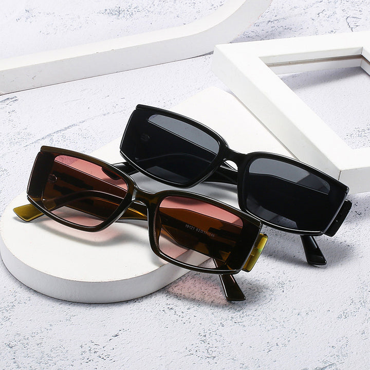 Fashionable Wide-Leg Sunglasses Kalsten