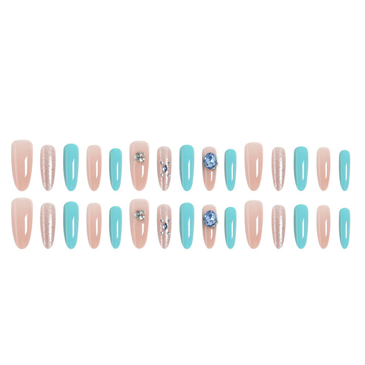 Artificial nail set with glamorous 3D applications and sparkling design Kalsten