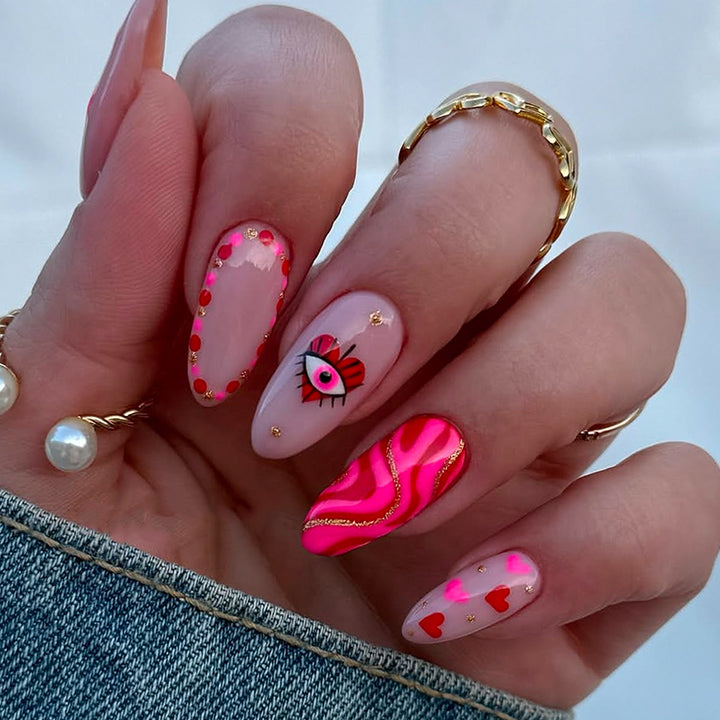 Creative heart and eye designs artificial nails Kalsten