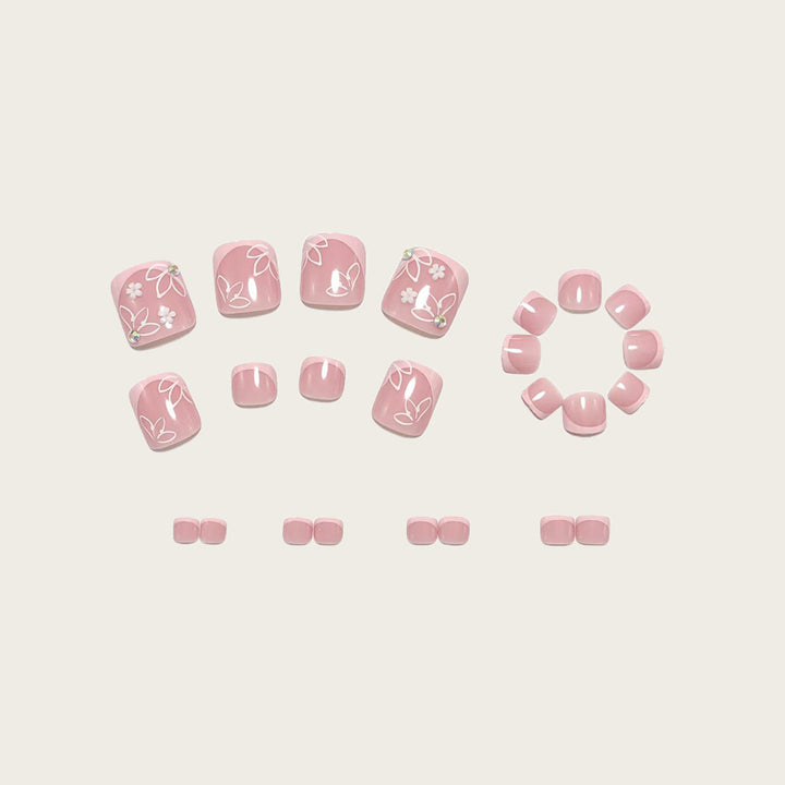 Nail art with floral decorations Kalsten