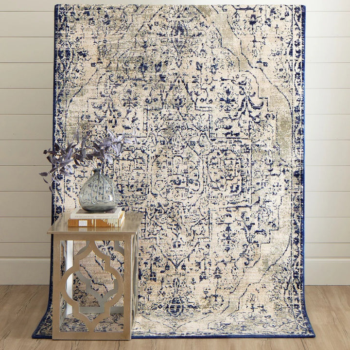 Vintage-Inspired Oriental Area Rug