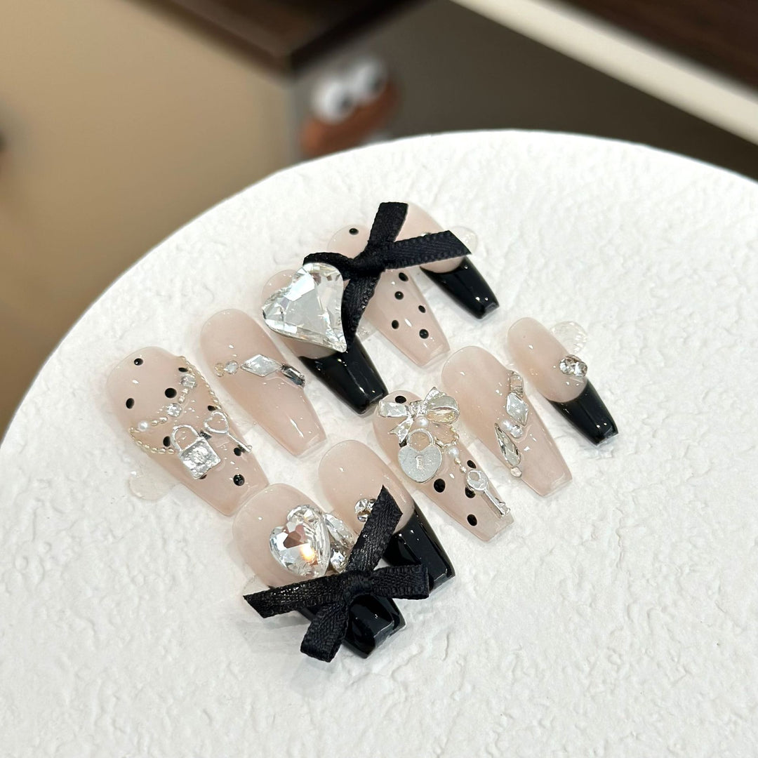Statement Decorative Press-On Nail Art