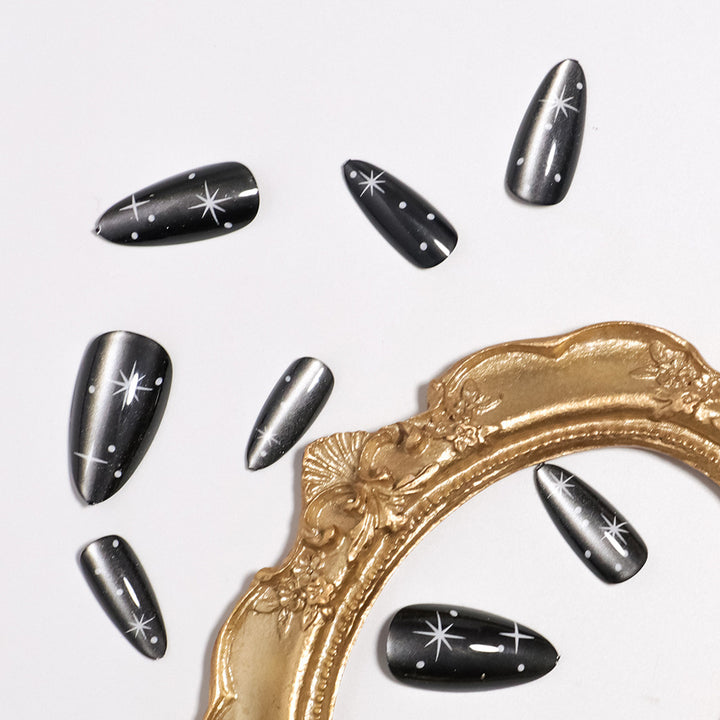 Stellar Art Press-On Nail Set Kalsten