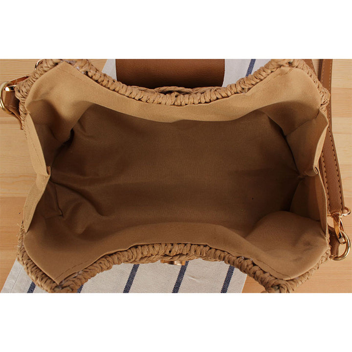 Elegant basket bag with unique closure Kalsten