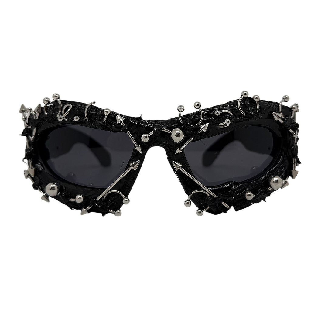 Ladies fashionable sports sunglasses with pointed details Kalsten
