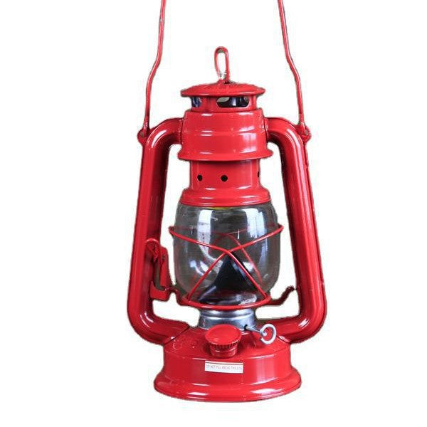 Retro Metal Kerosene Lantern with Clear Glass Globe and Adjustable Wick Decorative Oil Lamp Kalsten