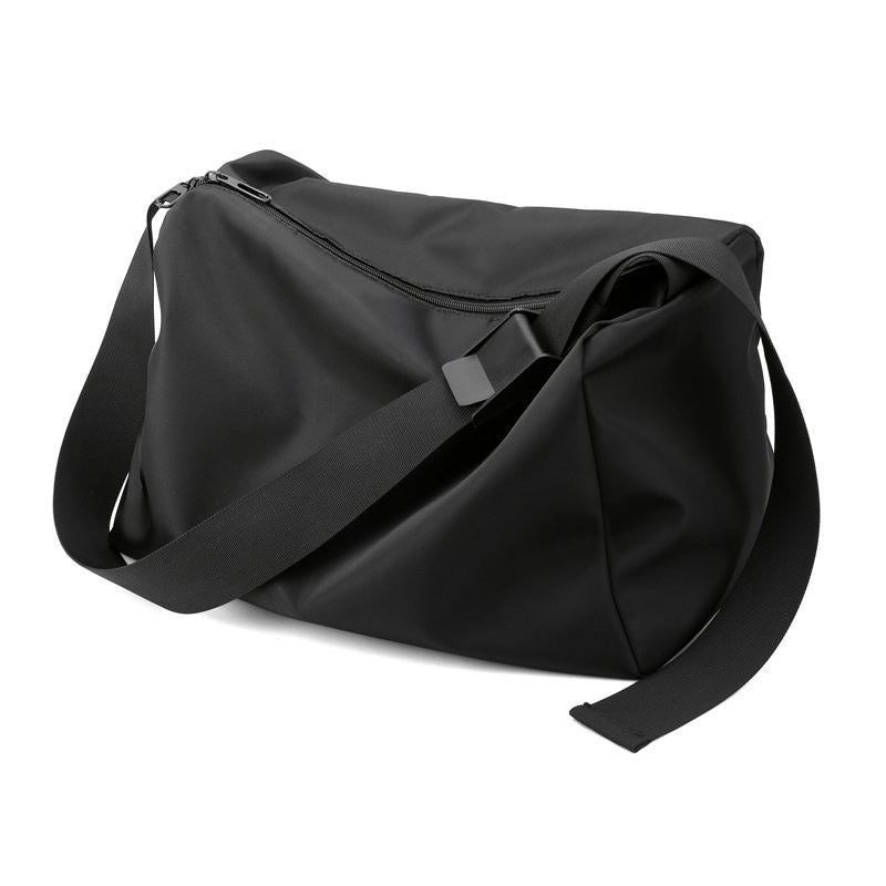 Versatile Waterproof Gym Duffle Kalsten