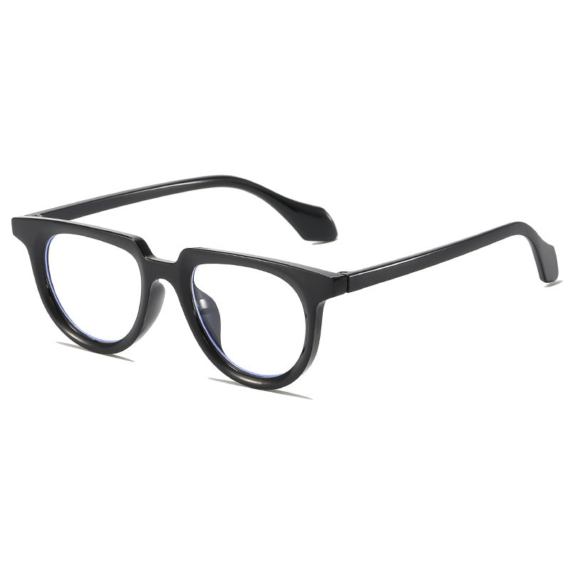 Retro-Inspired Clear Frame Sunglasses Kalsten