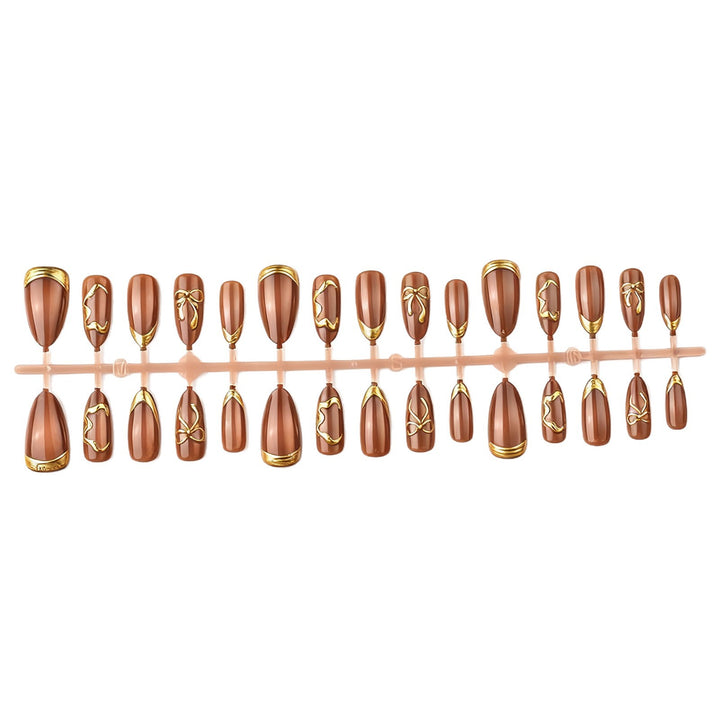 Elegant artificial nails with gold accents Kalsten