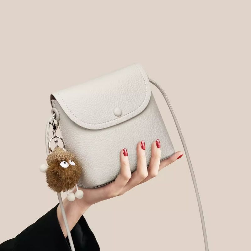 Elegant Crossbody Bag Kalsten