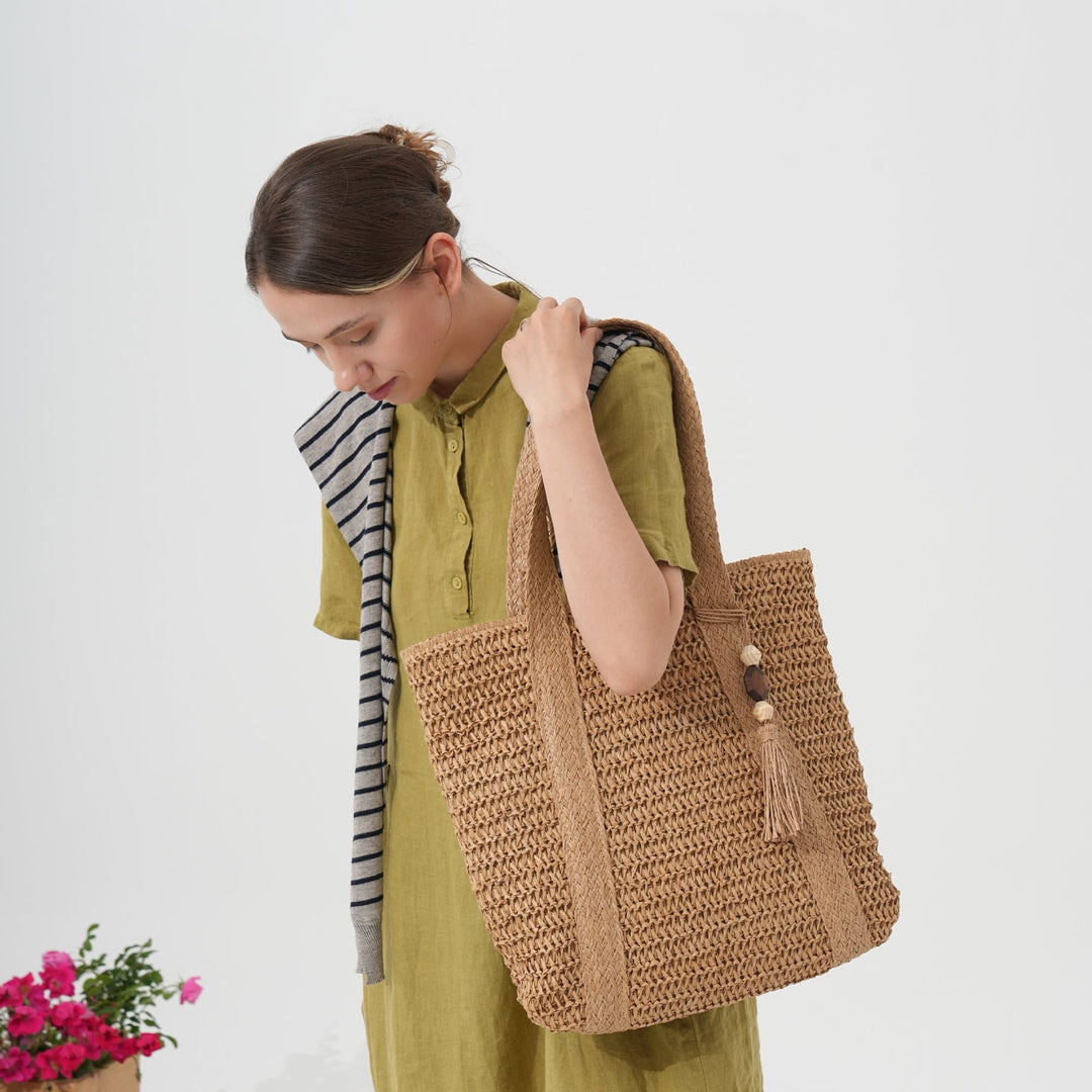 Elegant and Durable Beach Bag Kalsten
