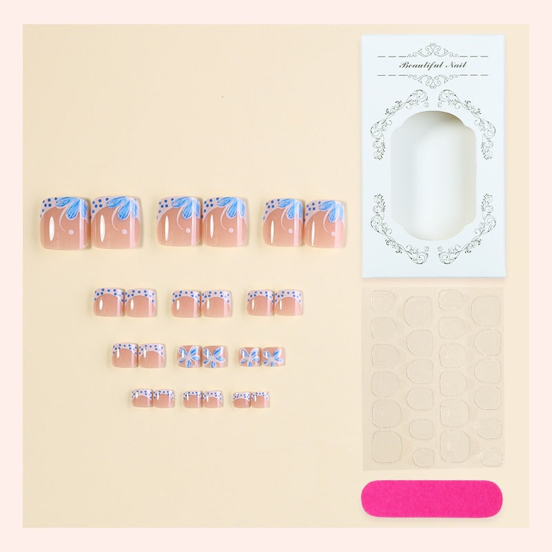 Creative nail set with elegant floral ornaments Kalsten