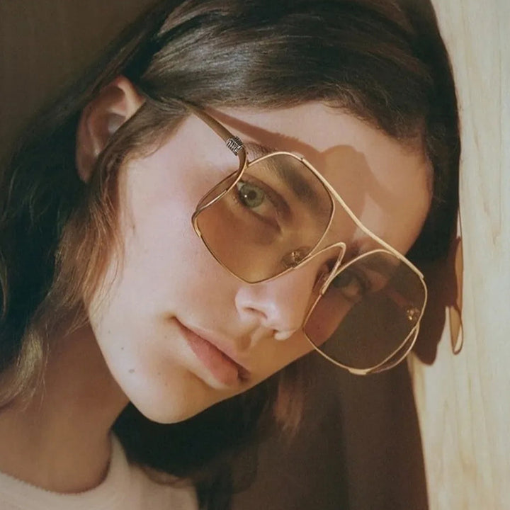 Women's geometric sunglasses with narrow metal frame and brown lenses Kalsten