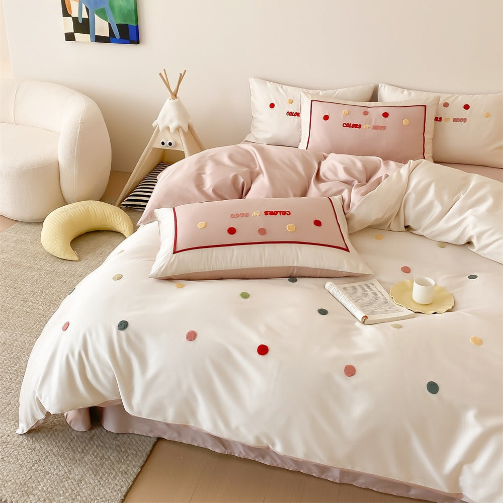 Bedding set with embroidered polka dots made of cotton satin, reversible duvet cover & decorative pillow