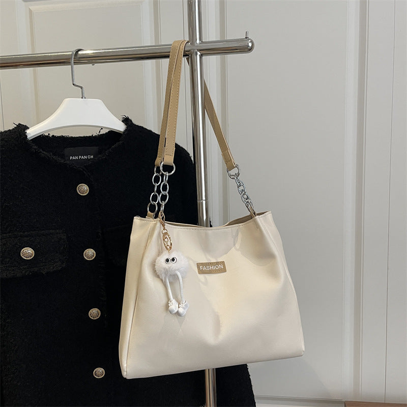 Chic Minimalist Handbag