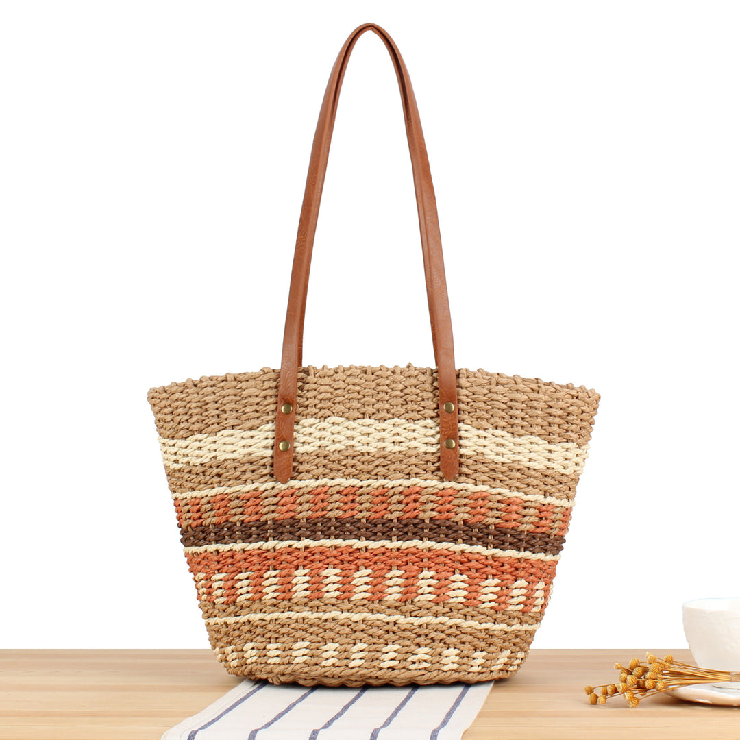 Tote bag made of braided natural material with elegant leather handles Kalsten