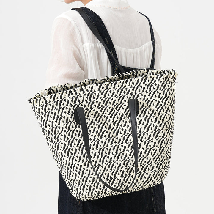 Stylish Tote Bag Made of Braided Natural Material Kalsten