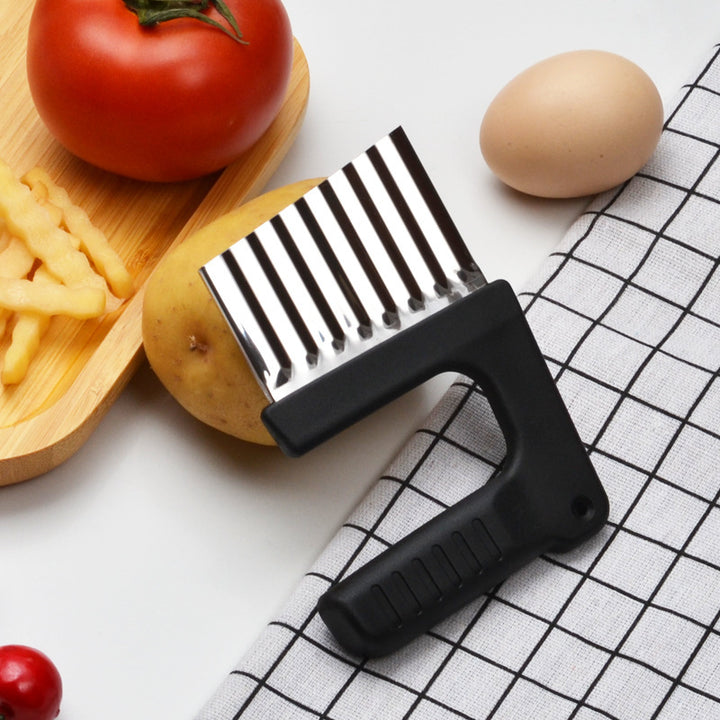 Multifunctional dough cutter with ergonomic handle Kalsten