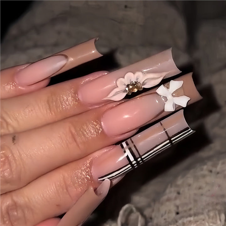 Artistic Designer Long Press-On Nails Kalsten