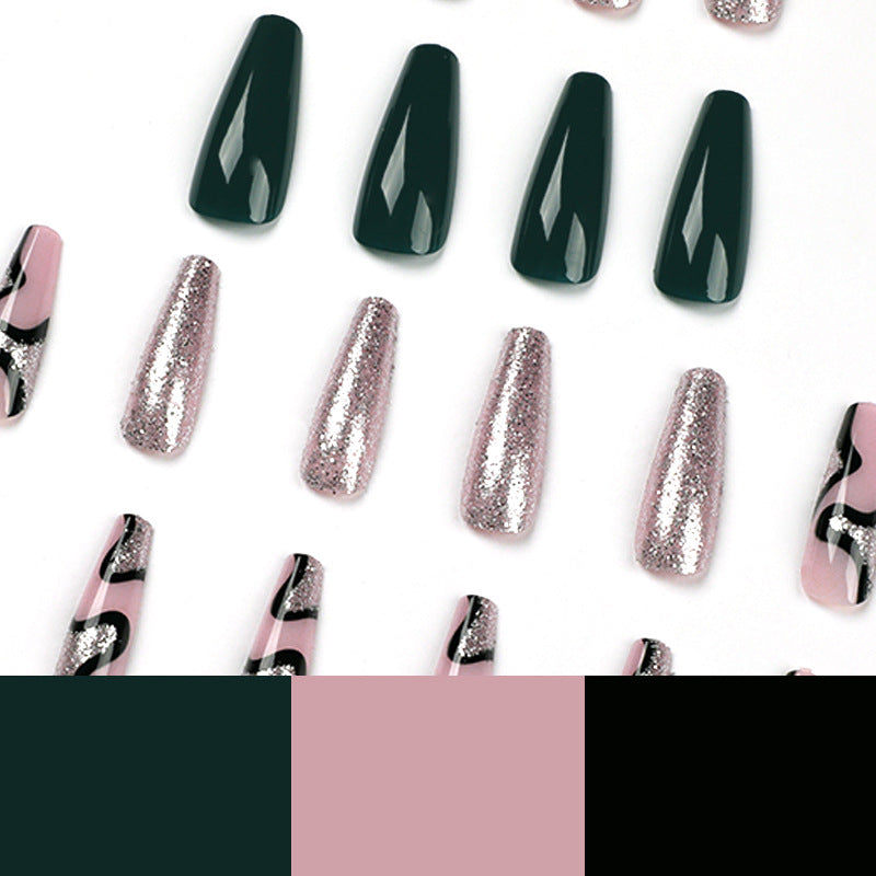 Artificial nail art with elegant glitter and gradient effects Kalsten